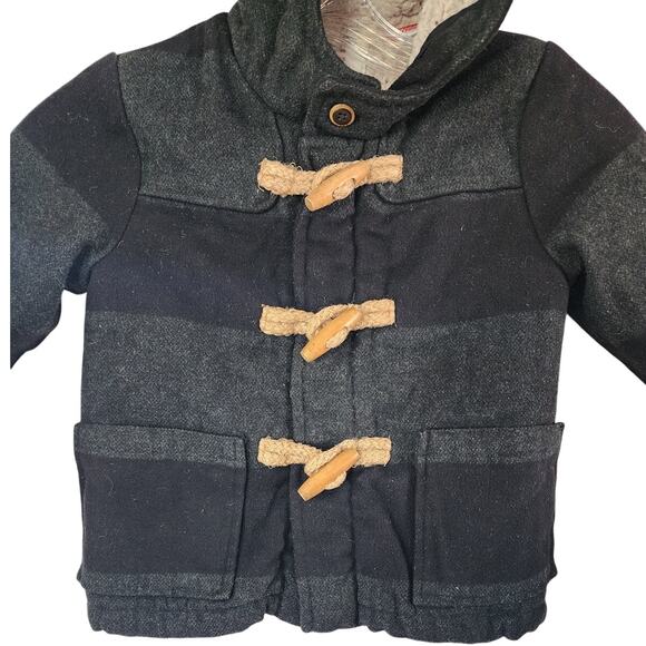 Zara BabyBoy Peacoat Style Jacket Wooden Toggle Buttons Size 18/24 Months - Picture 2 of 5
